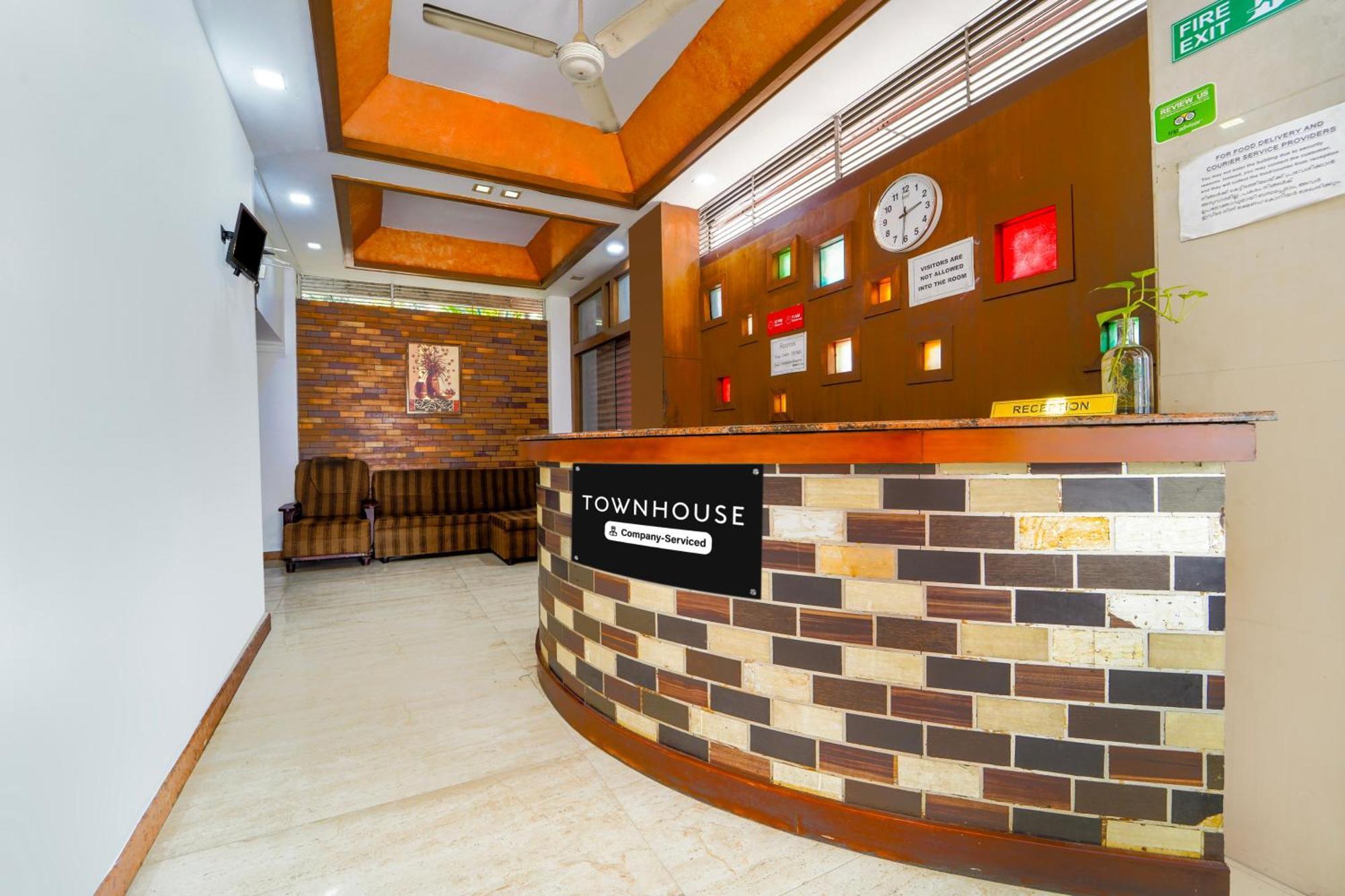 Super Townhouse City Center Ernakulam Kochi Exteriér fotografie
